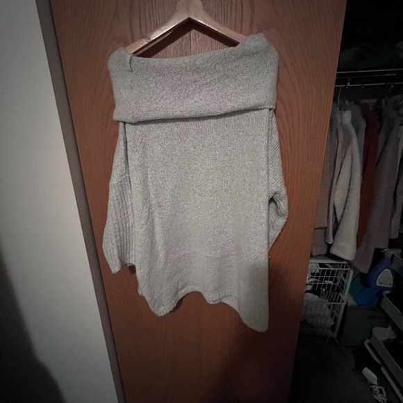 dreamers grey cowl/off the shoulder sweater - Picture 2 of 3